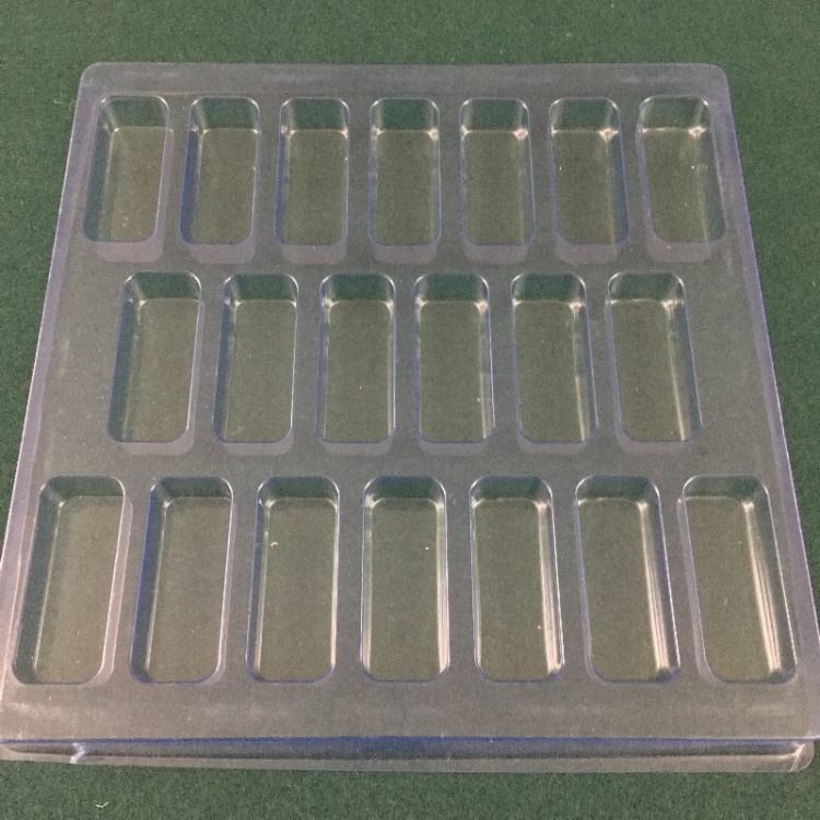 Rectangular Cavity Clear Plastic Trays - 1.8 X 1.05 X .77