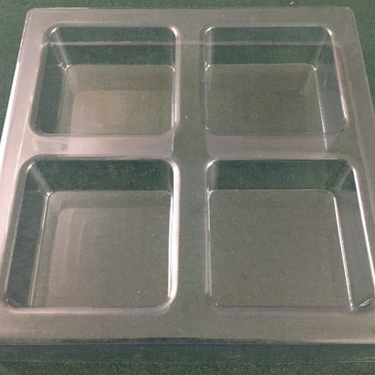 Rectangular Cavity Clear Plastic Trays - 4 X 4 X 2