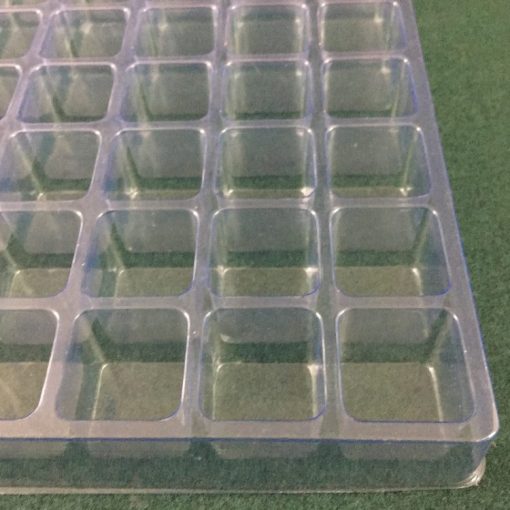 Rectangular Cavity Clear Plastic Trays - 1 X 1 X 1 - Image 2