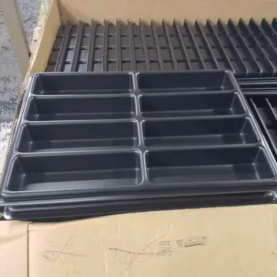 8 Cavity Tray Image