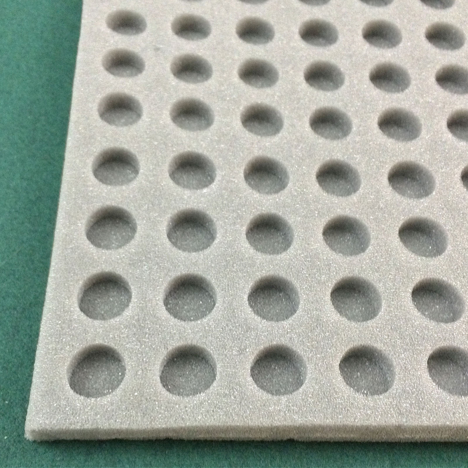 Foam Tray: Cavity Size .75 Diameter