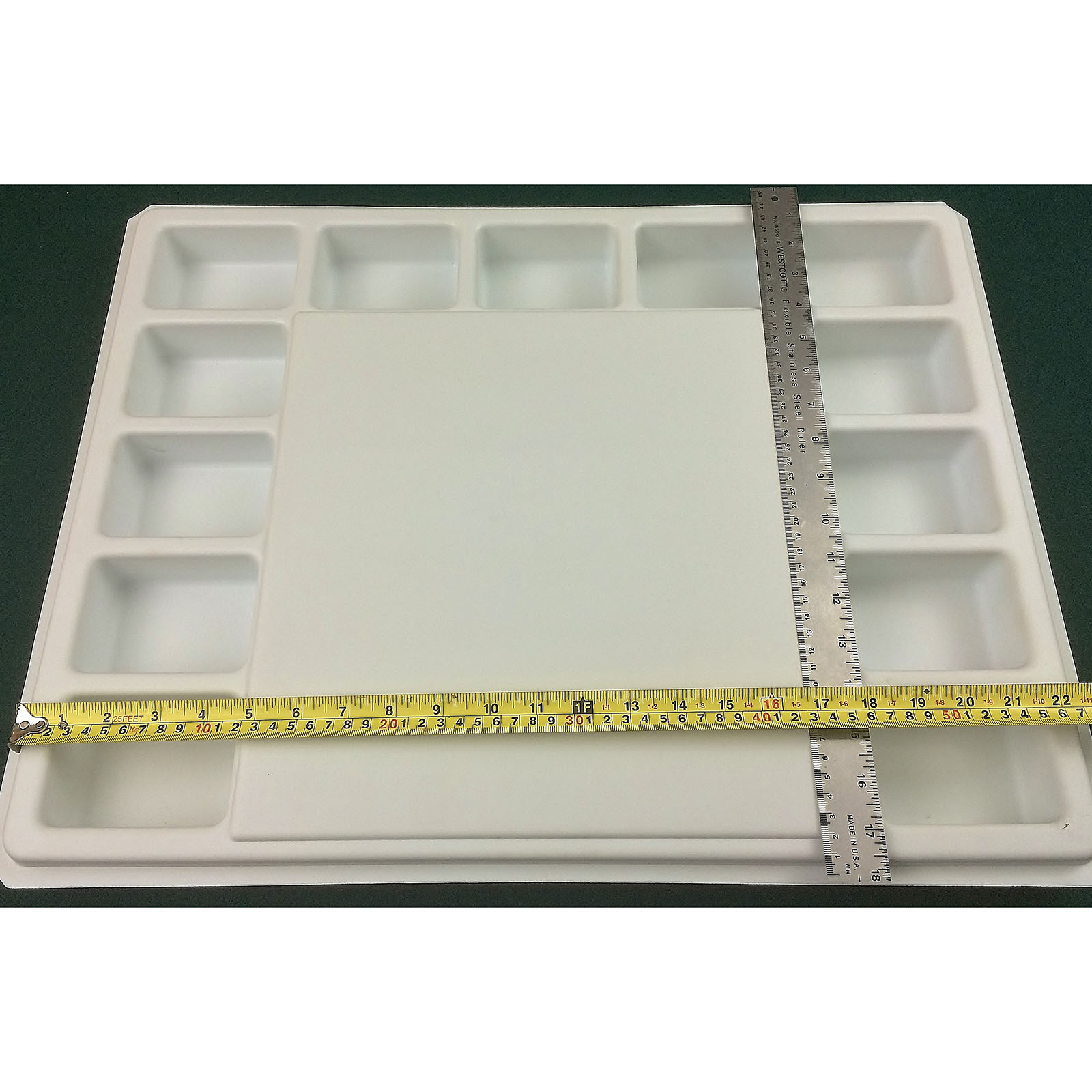 Large Plastic Kitting Tray 13 Cavity